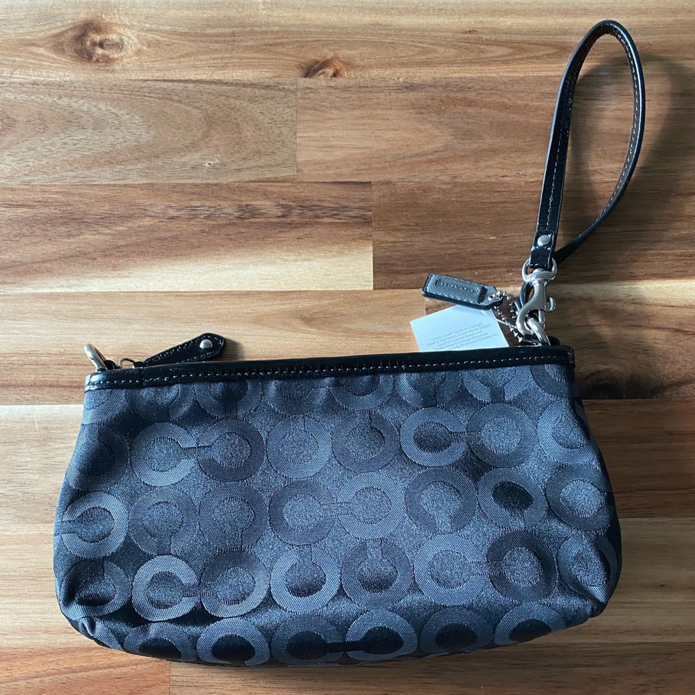 NWT black Coach clutch purse/wristlet - Picture 3 of 7